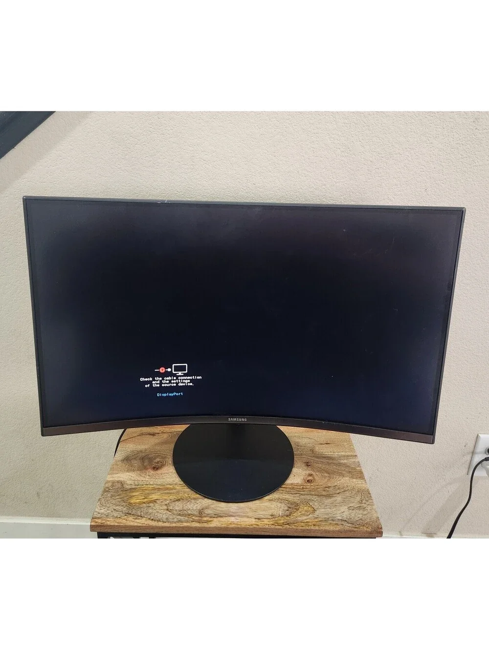 Samsung 27in Curved LCD Monitor T55 C27T550FDN 1080p 75Hz HDMI LC27T550FDNXZA